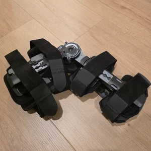 DONJOY X-ROM Flexion Knee Leg Brace Post Op Left or Right Extension Adjustable - Picture 1 of 6