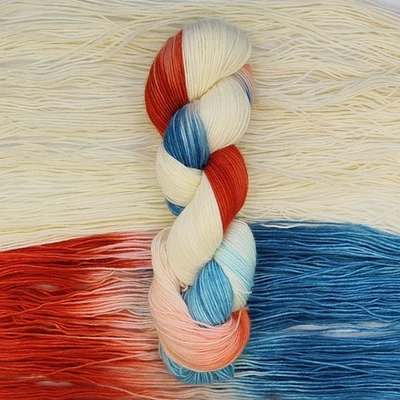 Handgefärbte Wolle 100g Korallenblüte, Weiche Sockenwolle Strickgarn Garn 75/25  - Bild 1 von 4