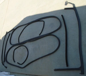 12 13 14 15 16 17 FIAT 500 PUERTA POP VENTANA GOMA JUEGO DE SELLOS DESMONTABLES OEM - Imagen 1 de 11