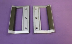 AGILENT HP SET OF 2 HANDLES 3U FOR AGILENT EQUIPMENT OLD COLOR - Picture 1 of 2