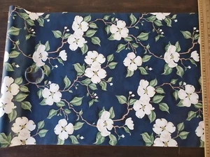 Vtg Seabrook Wallpaper Double Roll CTC211 Dogwood Blue Background - Picture 1 of 5