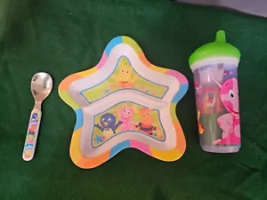 2007 seltener BACKYARDIGANS Kinder GETEILTER SPEISETELLER Schnabeltasse Löffel LEBENSMITTEL Geschirr - Bild 1 von 2