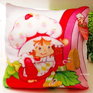 STRAWBERRY SHORTCAKE PLUSH PILLOW 14" New Collectible - Picture 1 of 6