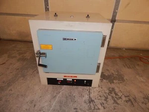 BLUE M OV-18A STABIL-THERM GRAVITY CONVECTION OVEN (#4164) - Picture 1 of 11