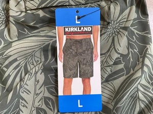 Kirkland Signature Herren Badehose Größe Large 36" Taille grün NEU - Bild 1 von 6