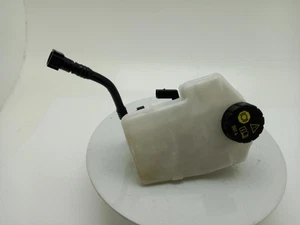 AUDI E-TRON GT Brake Master Cylinder Reservoir 2021-2024 9J1614019A - Picture 1 of 7