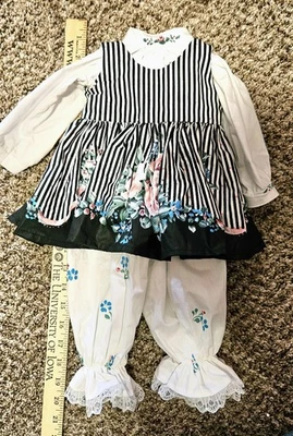 3 PC. MUÑECA NIÑA 20" TOP FLORAL Y PANTALÓN BLOOMER Foto 1 de 4