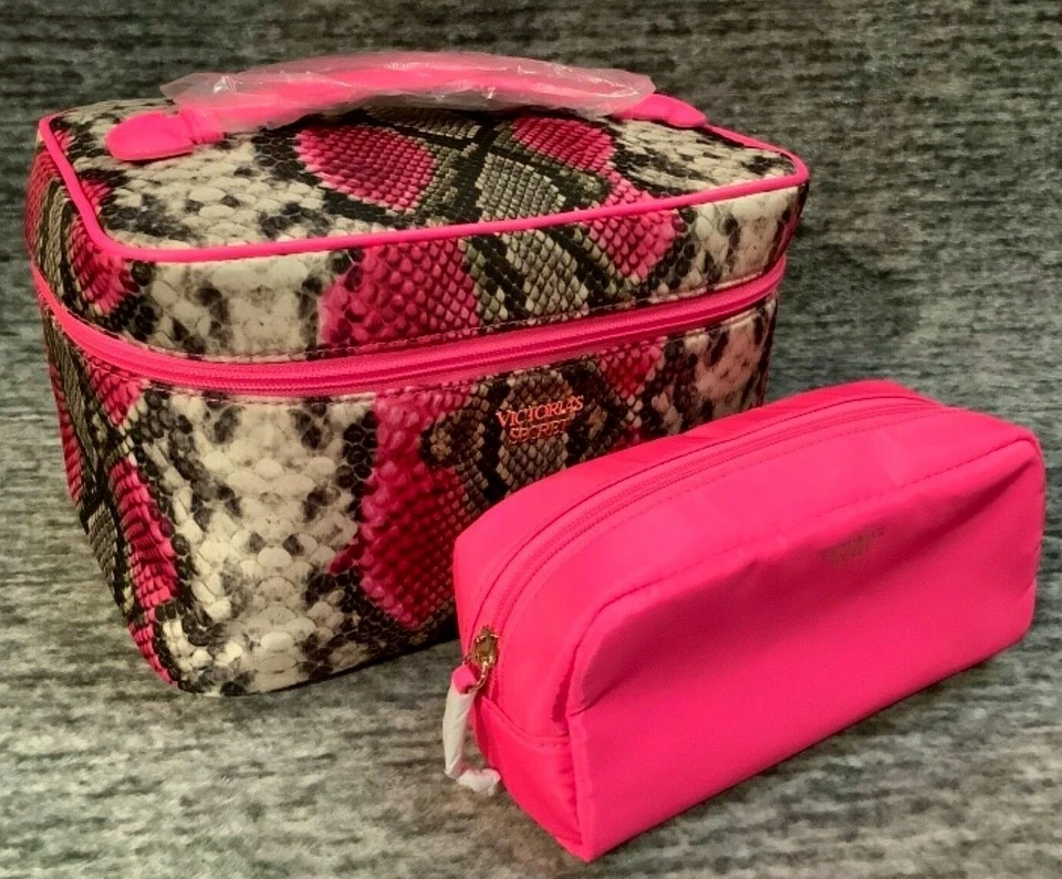 Victoria's Secret Vanity Travel Soft Case Hot Pink Snake Python Set of 2 NWT — 第 1/4 张图片