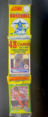 1990 SCORE Rack Pack 2x Ryan Sandberg Front & Error Back & Griffey Jr. Showing - Image 1 of 4
