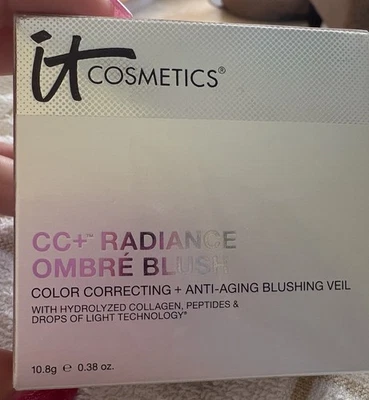 IT Cosmetics CC+ Radiance Ombre Blush Je Ne SaisQuoi - Image 1 of 4