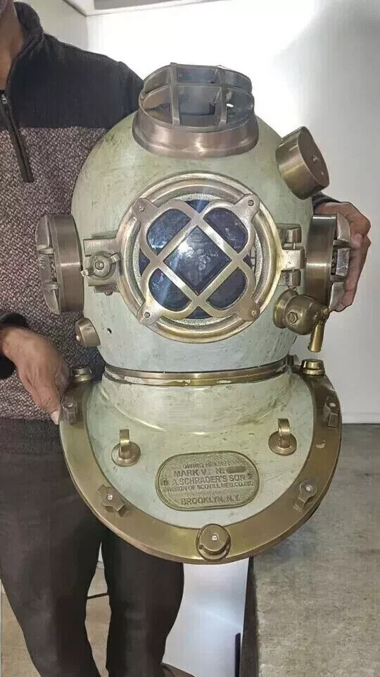 US Navy Mark V United States Antique Diving Helmets for sale US Navy Mark V United States Antique Diving Helmets for sale
