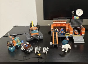 LEGO CITY: Arctic Base Camp (60036) 100% Complete - Picture 1 of 8
