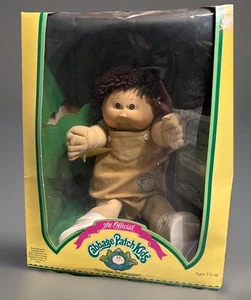 BNIB VTG Cabbage Patch Kids Doll Myron Wade Collectible Tan Corduroy Overalls - Picture 1 of 9