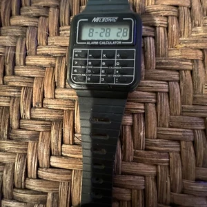 NELSONIC WRIST WATCH Calculator -VINTAGE 1980's MENS New Battery - Picture 1 of 6