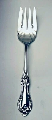 Tenedor para servir ensaladas Wild Rose de International de plata esterlina 8,75" Foto 1 de 3