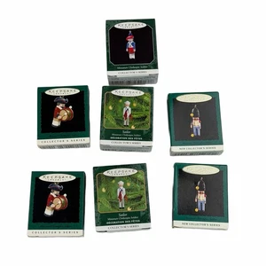 7er Set - Vintage Punze Weihnachten Andenken Ornamente Soldaten - Militär - Bild 1 von 4