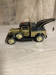 FORD MODEL A TOW WRECKER TRUCK AGCO LIBERTY CLASSICS 1:25 LIMITED EDITION - Picture 1 of 6