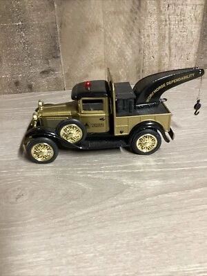 FORD MODEL A TOW WRECKER TRUCK AGCO  LIBERTY CLASSICS 1:25 LIMITED EDITION  - Image 1 of 4
