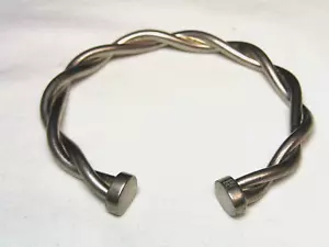 ...Vintage Herren/Herren GIVENCHY...Silberfarben Twist Design Armreif... - Bild 1 von 6