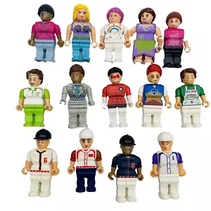 14 Make It Blöcke Mini Figuren - Frauen, Ballspieler, andere - Bild 1 von 3