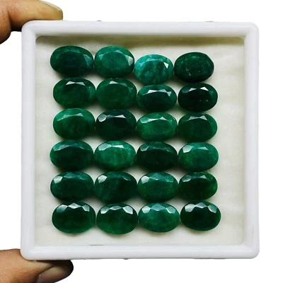 24 Pcs Natural Emerald 15.5-16.5mm Stunning Green Ring Size Loose Gemstones Lot - Image 1 of 4
