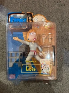 FAMILY GUY ACTION FIGURE - MEZCO TOYS SERIES 4 - LETHAL LOIS (NEW) FREE P+P - Picture 1 of 2