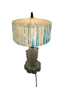 VTG 1930's Vintage Art Deco Frosted Glass Lamp Boudoir Table Lamp Skyscraper - Picture 1 of 11
