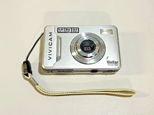 Vivitar ViviCam 5022 5,1-MP-Digitalkamera – silberfarben/grau - Bild 1 von 15