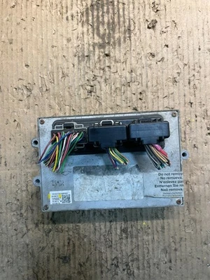 Jeep Cherokee 2001 4x4 4,0 L ECM computadora de control del motor 56041801AD U9000 PS Foto 1 de 4