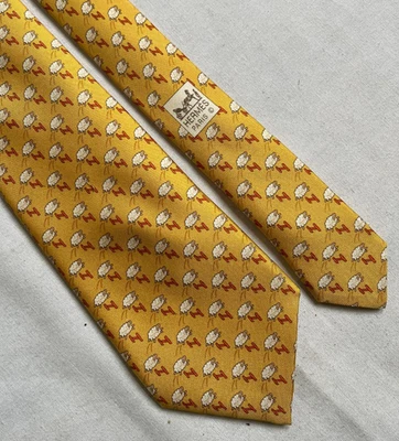 Corbata de seda Hermes oveja H estampado de valla amarillo dorado 5273 SA Paris EC Foto 1 de 4
