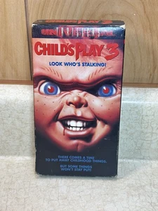 Childs Play 3 VHS 1992 Chucky Horror Rare Look Who's Stalking - Imagen 1 de 7