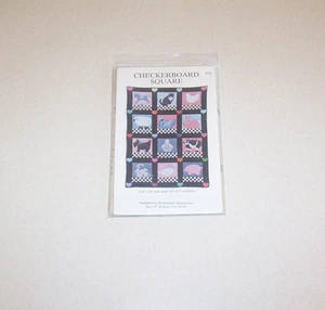 "Checkerboard Square" Quilt Pattern Uncut - Bild 1 von 2
