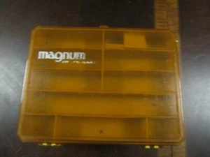 Plano Magnum tackle box vintage 2 lati artigianato - Foto 1 di 6