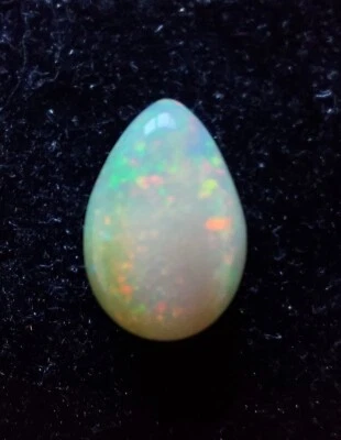 Pietra Opale bianco 100% Naturale Ethiopia  Fuoco di colori Arcobaleno 4.65 ct - Immagine 1 di 4