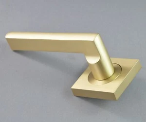 BALTIMORE LEVER SET-IVER BRAND-BRUSHED BRASS-SQUARE BACK PASSAGE SET-satin-door - Picture 1 of 5