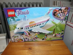 LEGO FRIENDS HEARTLAKE CITY AIRPLANE 574 PCS 41429 NIB 2020 RETIRED - Picture 1 of 4