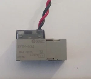 2 × SMC SY114-5GZ - Picture 1 of 6