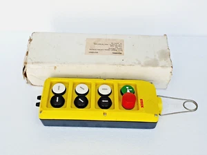 STECK PLB08 Crane Pendant Control Station , 6 Way + Emergency Stop # NEW - Zdjęcie 1 z 7
