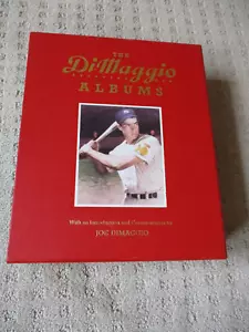 Álbumes de tapa dura firmados de Joe DiMaggio vol.1 y 2 libros de tapa dura con estuche deslizante ¡Bonitos!¡! - Imagen 1 de 6