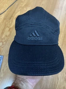 🔶️ ADIDAS  RUNNING CAP HAT  Black With Black Logo CLIMACOOL - Picture 1 of 5