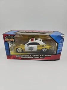 JADA HEAT 2008 DODGE CHALLENGER SRT8 POLICE 1:24 GOLD NIB DIECAST MODEL CAR #94 - Picture 1 of 4