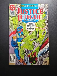 DC Comics Justice League America #68 November 1992 Dan Jurgens Cover - Picture 1 of 1