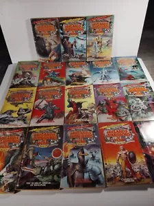 Wizards Warriors and You KOMPLETTSATZ illustriertes Rollenspielbuch Nr #1 -#18 - Bild 1 von 8
