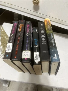 6 Book Books Lot Lots P.C. Cast And More - Picture 1 of 7