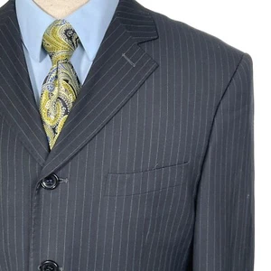 Giorgio Armani Blazer Men 42R Black Pinstripe Super 140s Wool 4 Button Italy - Picture 1 of 12