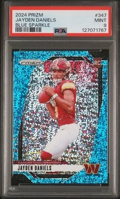 Camiseta Prizm Jayden Daniels Blue Sparkle RC #05/96 2024 número PSA 9 ROOKIE G15 Foto 1 de 2