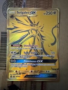 Pokémon TCG Solgaleo GX Full Art Gold Holo Promo Card Sun & Moon SM104a - Picture 1 of 2