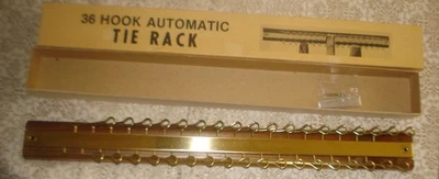 Vintage TIE RACK Madera Montaje en Pared 36 Ganchos Automático - Organizador Metal Madera Nuevo en Caja Foto 1 de 4