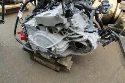 2020-2021 Chrysler Pacifica Town&Country OEM Automatic Transmission 68429317 - Image 1 of 4