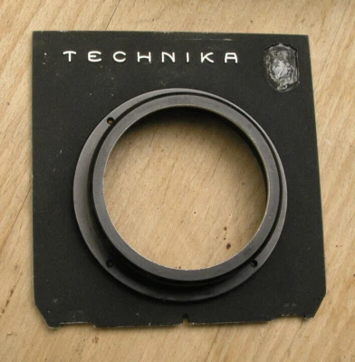 genuine  Linhof Technika Lens board  for compur 2 offset low hole 15mm top hat - Image 1 of 4